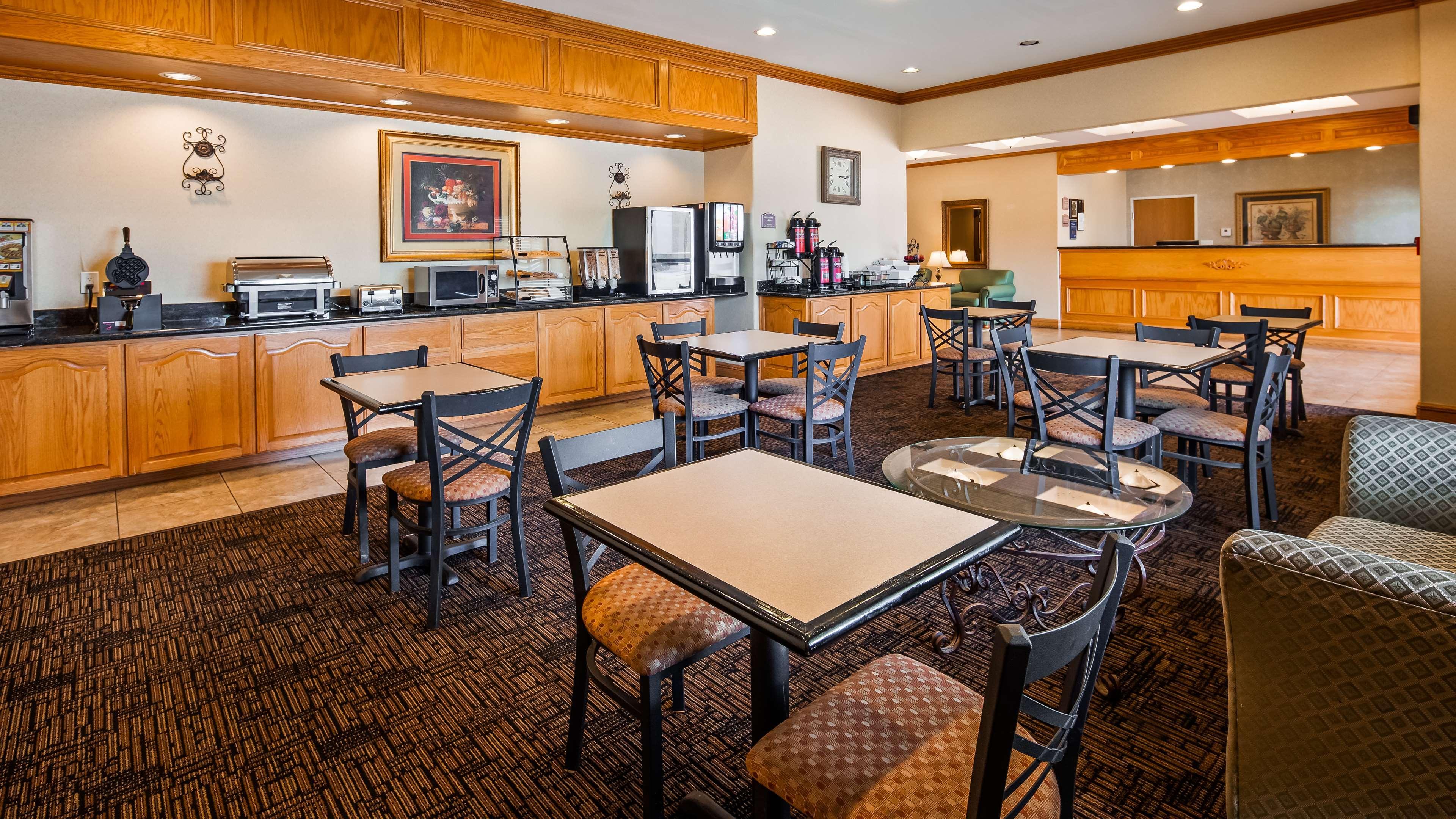 Best Western Longview Exterior photo